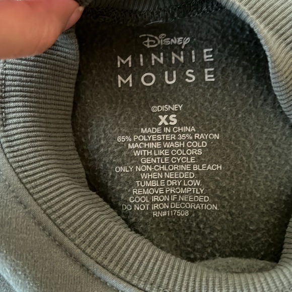 Disney Minnie‎ Sweater - Picture 5 of 5
